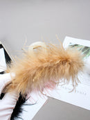 Angle showing how clip grips hair without slipping or pulling