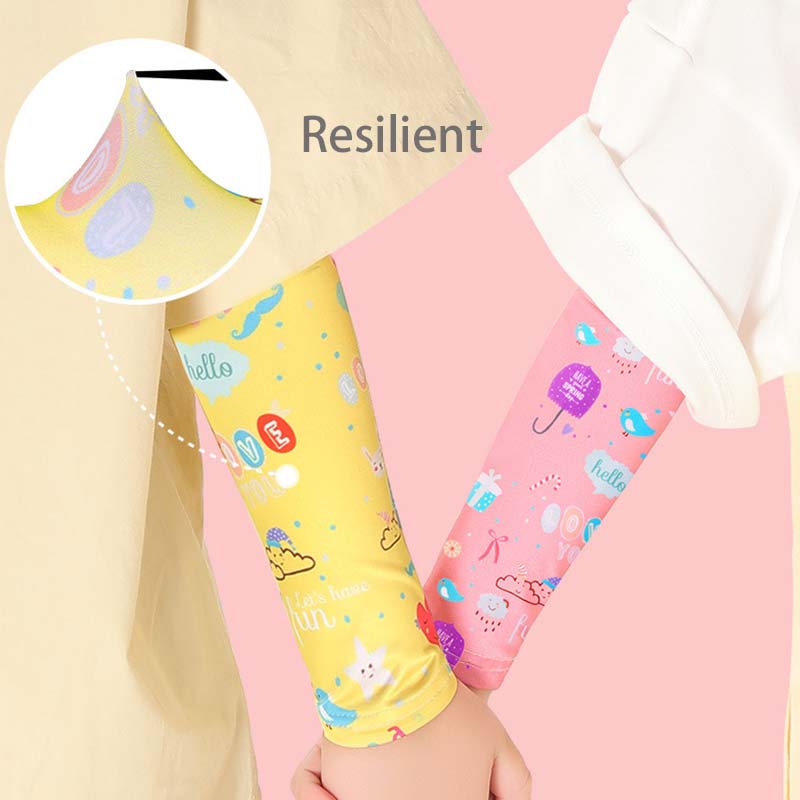 2Pairs Kid Arm Sleeves Sunscreen Sleeves Outdoor UV Protection Cartoon Cute Ice Sleeves for Boys and Girls